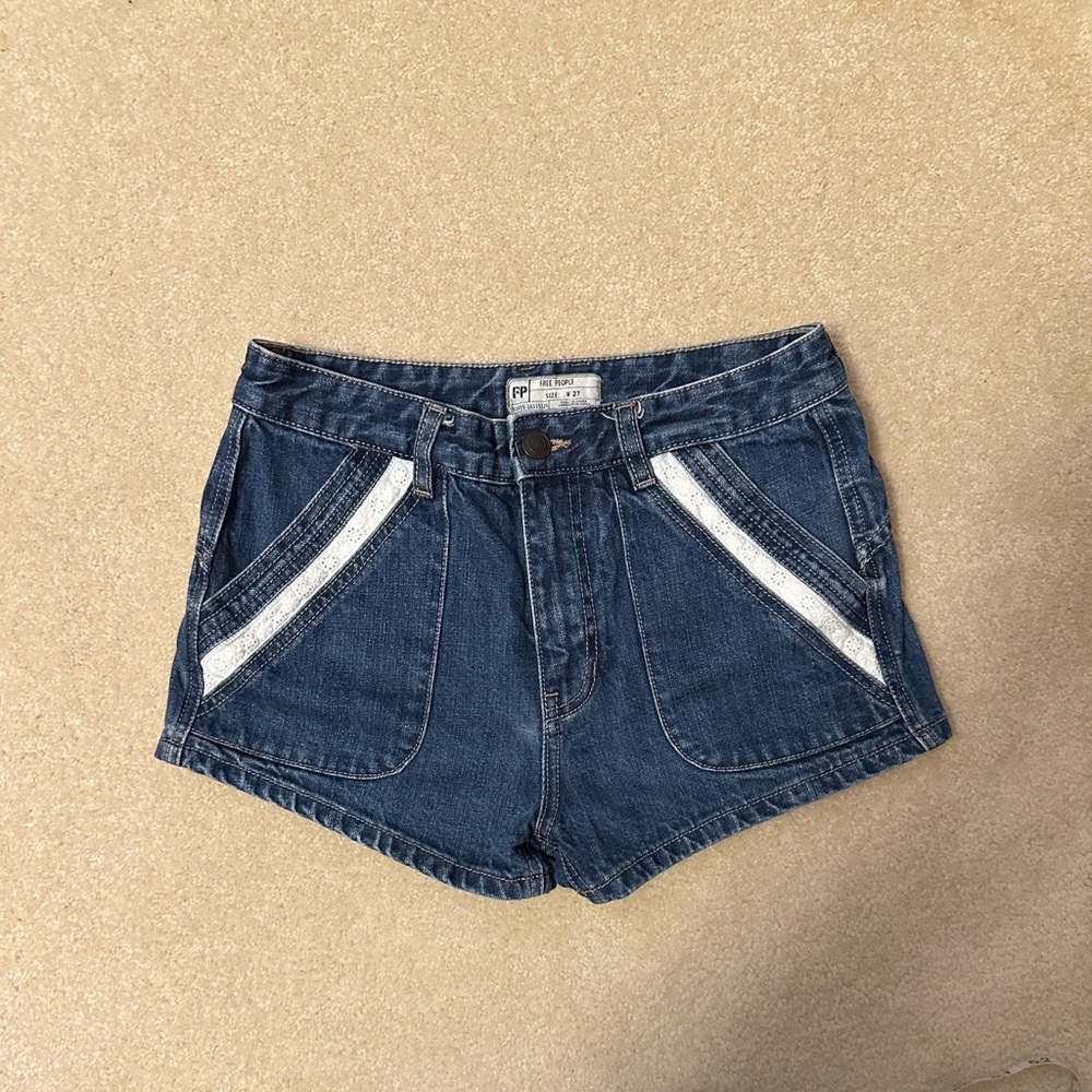 Free People blue jean shorts with lace details 2” inseam size 27